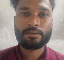 എളമക്കരയിൽ  കഞ്ചാവ്  വേട്ട