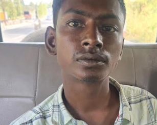  എലൂരിൽ  കഞ്ചാവുമായി  ബംഗാൾ   സ്വദേശി  പിടിയിൽ