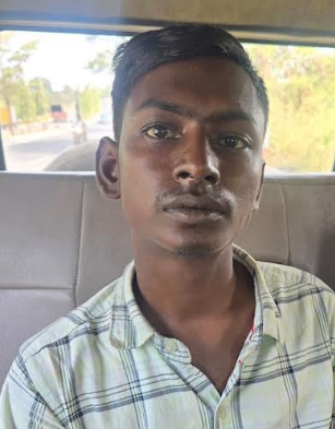  എലൂരിൽ  കഞ്ചാവുമായി  ബംഗാൾ   സ്വദേശി  പിടിയിൽ