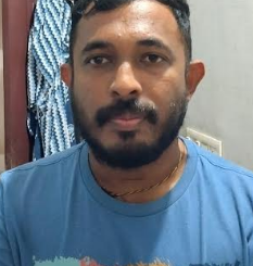 ഓപ്പറേഷൻ തൂഫാൻ - എൽ എസ് ഡി  സ്റ്റാമ്പുമായി യുവാവ് പിടിയിൽ