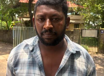 തട്ടുക്കട  നടത്തുന്ന  സ്ത്രീയെ  മർദിച്ച  യുവാവ്  പിടിയിൽ